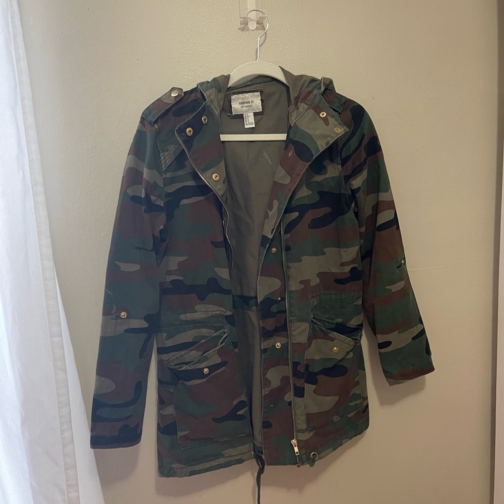 Camouflage Hooded Jacket